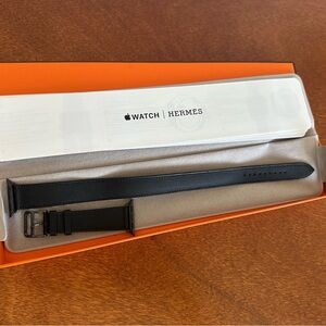 Hermès Apple Watch 40mm Noir Double Tour Band